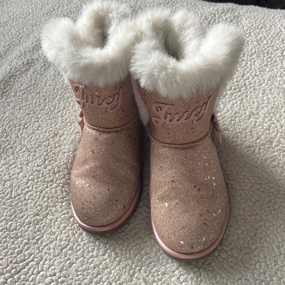 Juicy Couture pink boots girls size 3